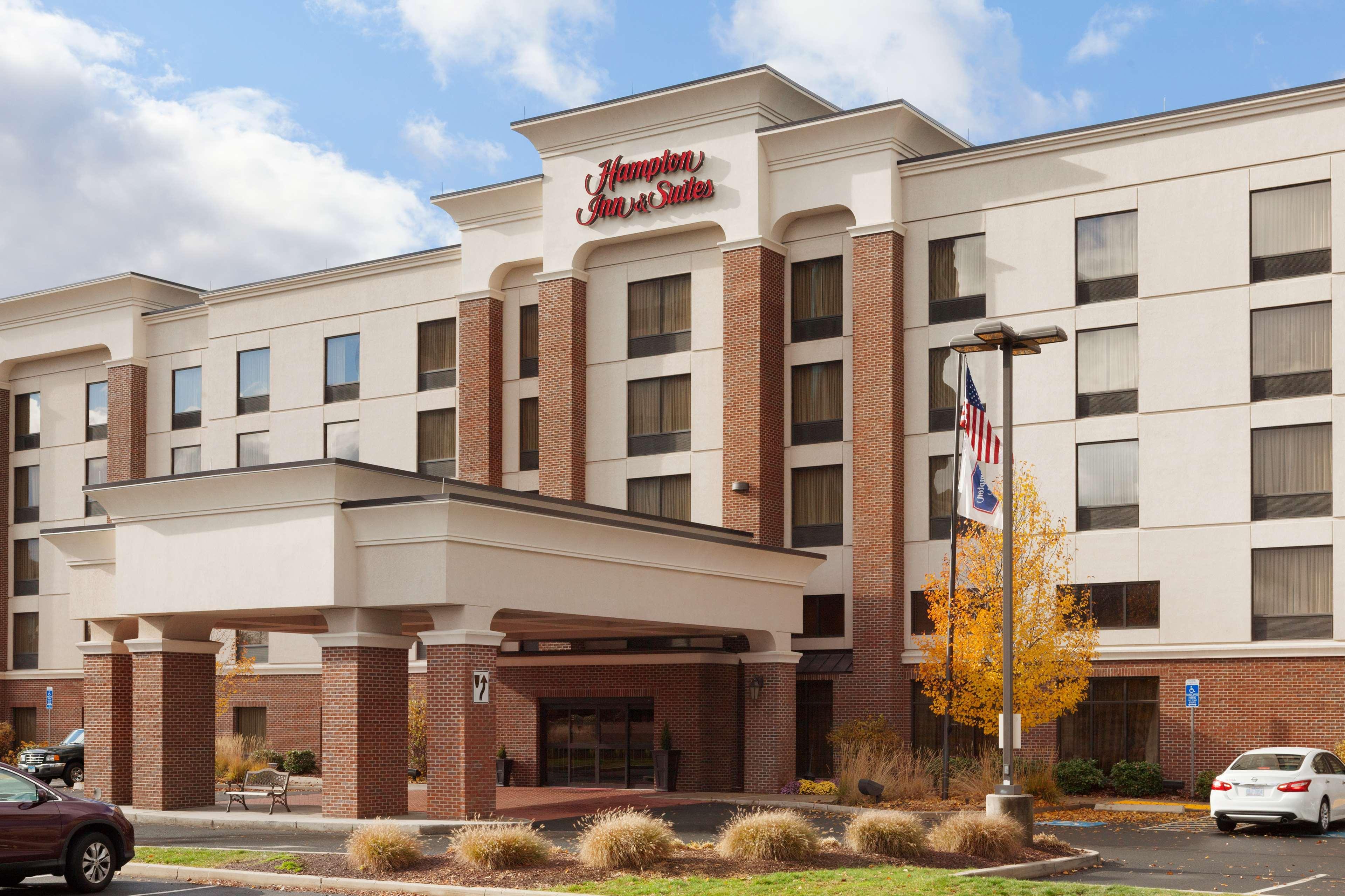 Hampton Inn & Suites East Hartford Zewnętrze zdjęcie