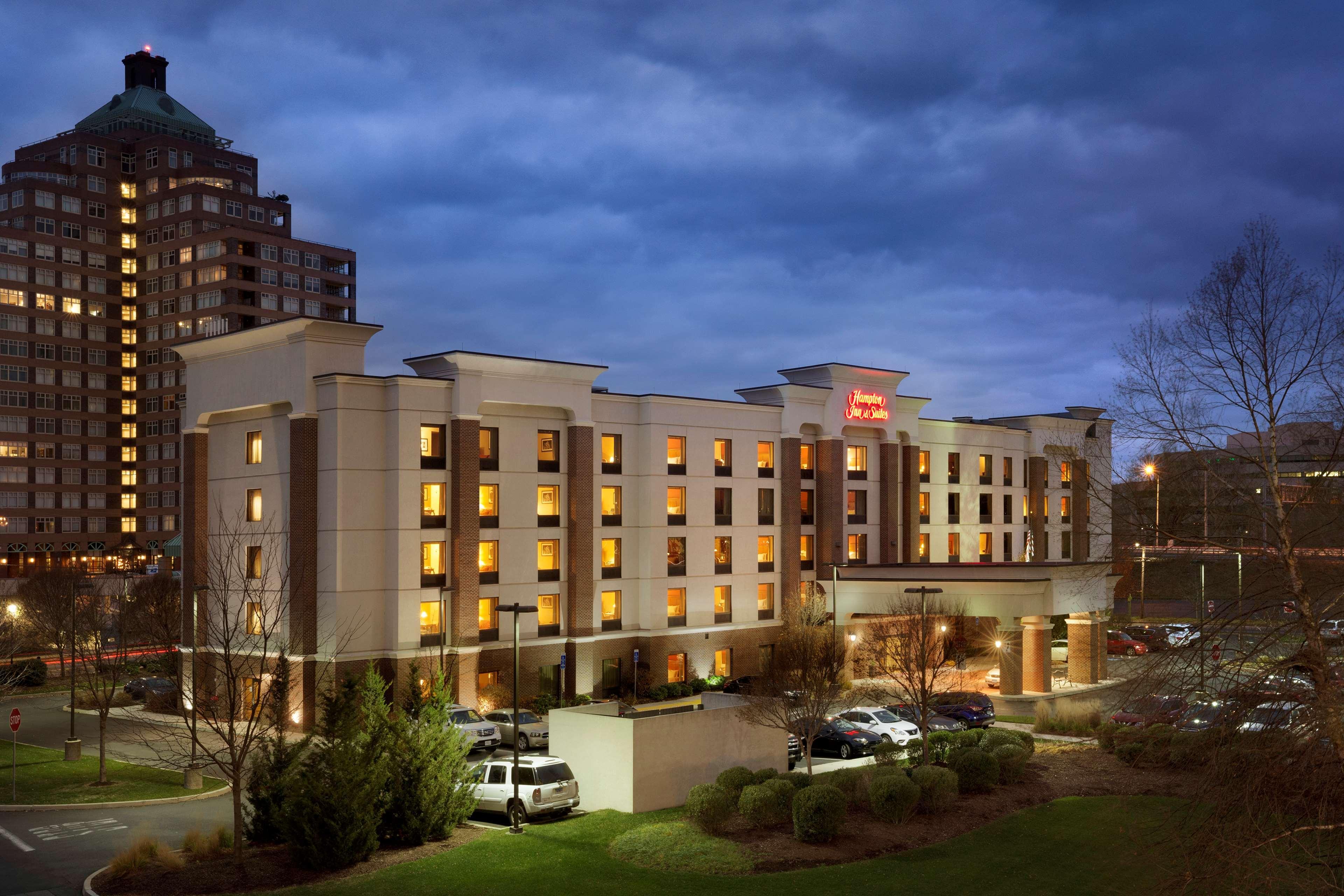 Hampton Inn & Suites East Hartford Zewnętrze zdjęcie