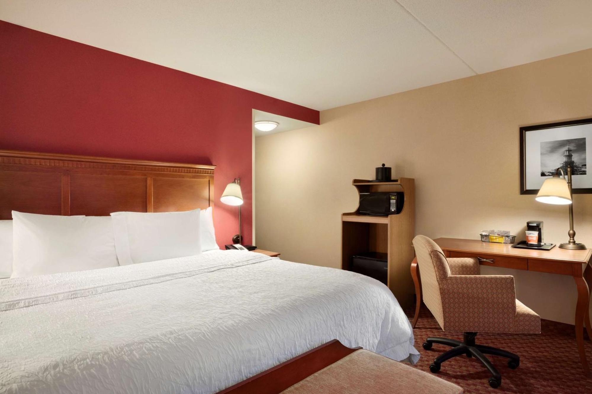 Hampton Inn & Suites East Hartford Zewnętrze zdjęcie