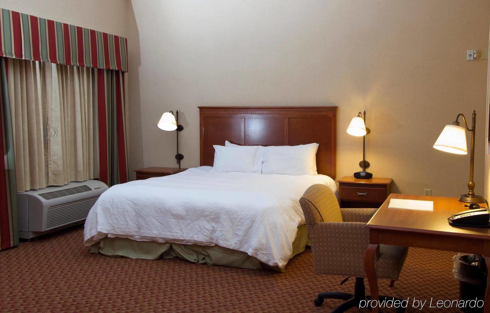 Hampton Inn & Suites East Hartford Zewnętrze zdjęcie